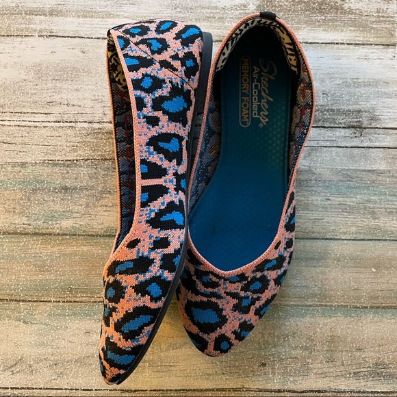 skechers pink leopard